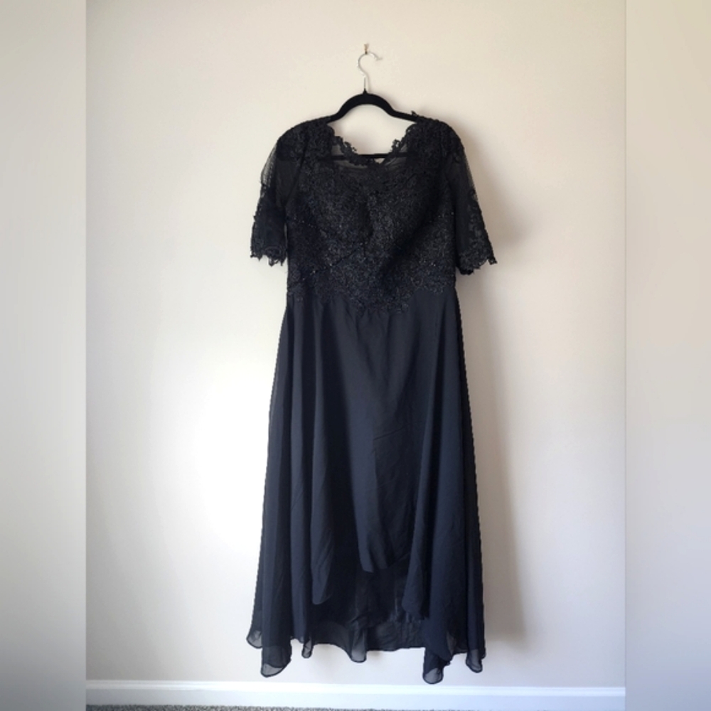 NWOT- Black High Low Flutter Sleeve Gown